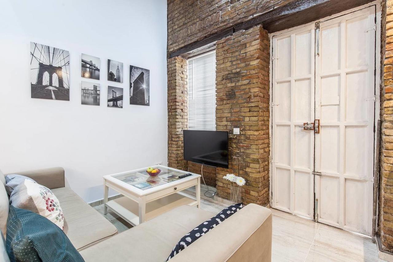 Nice Apartment In The Heart Of Sevilla Bagian luar foto